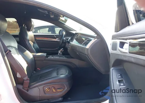 2015 Hyundai Genesis 3.8 z USA, uszkodzony, nr VIN KMHGN4JE9FU020715